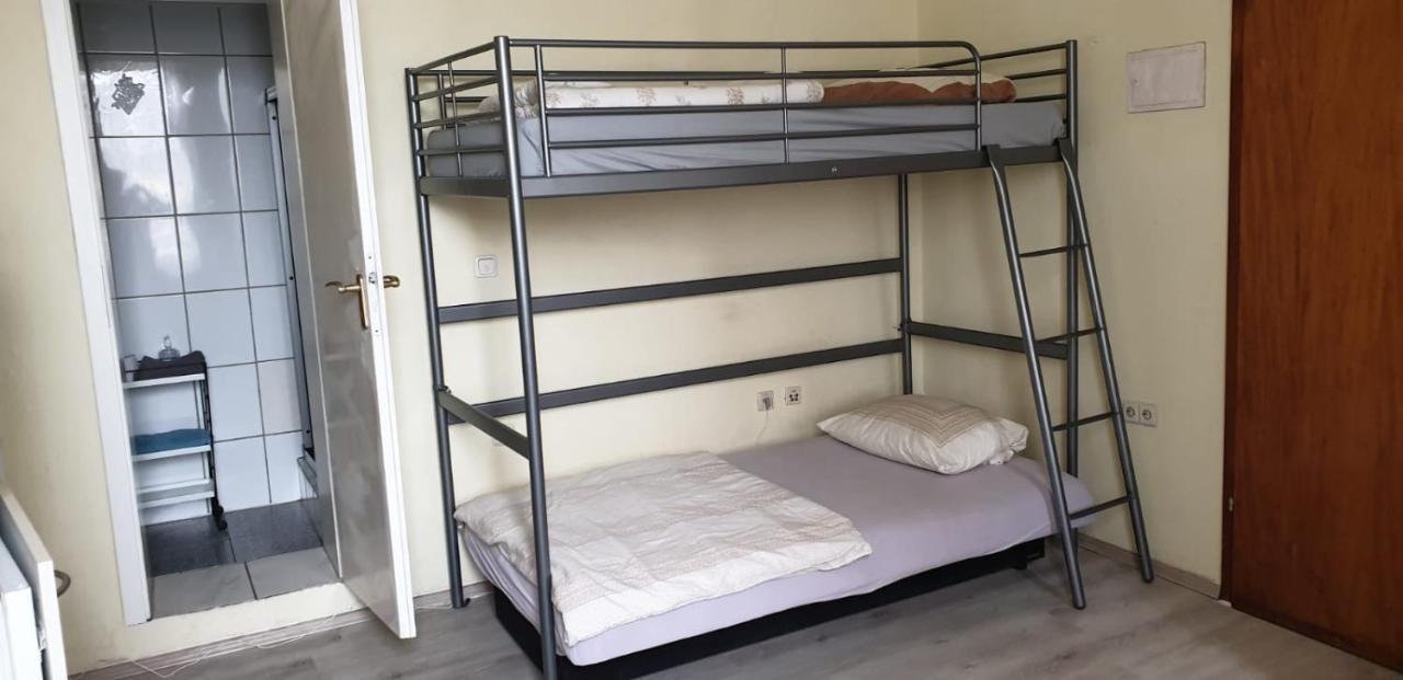 Ma-A2 Single Wohnung Крефельд Экстерьер фото
